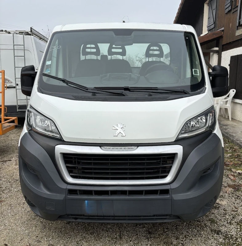 peugeot boxer benne face avant